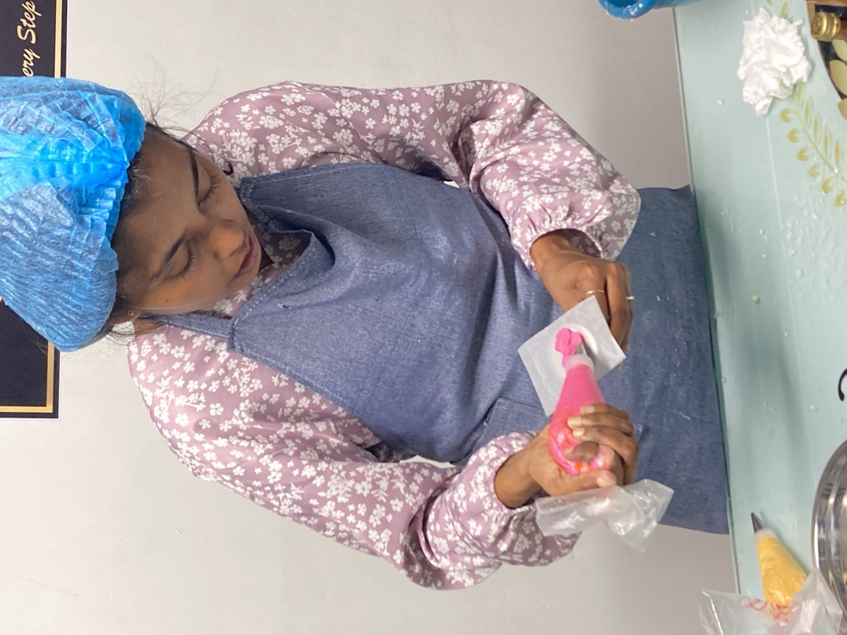 Icing flowers